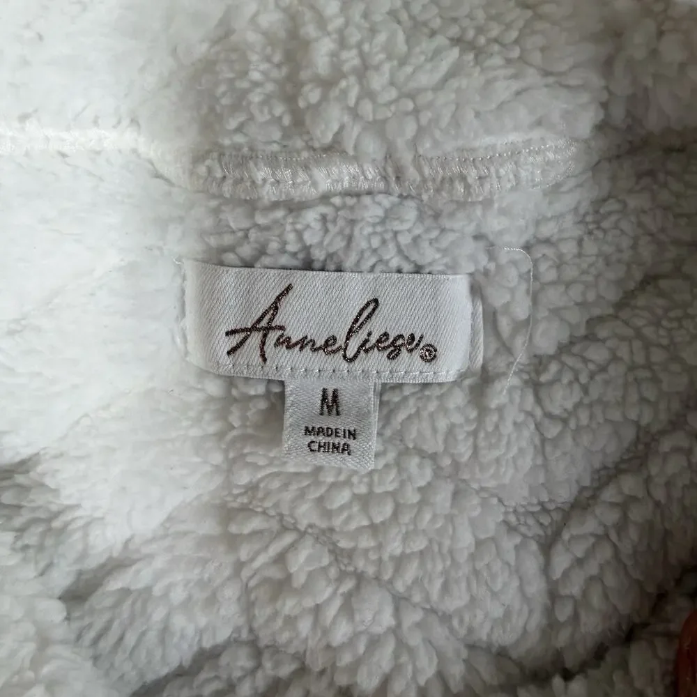 AuneLiege Women’s Medium White Sherpa Hoodie Pullover Chevron Plush Cozy